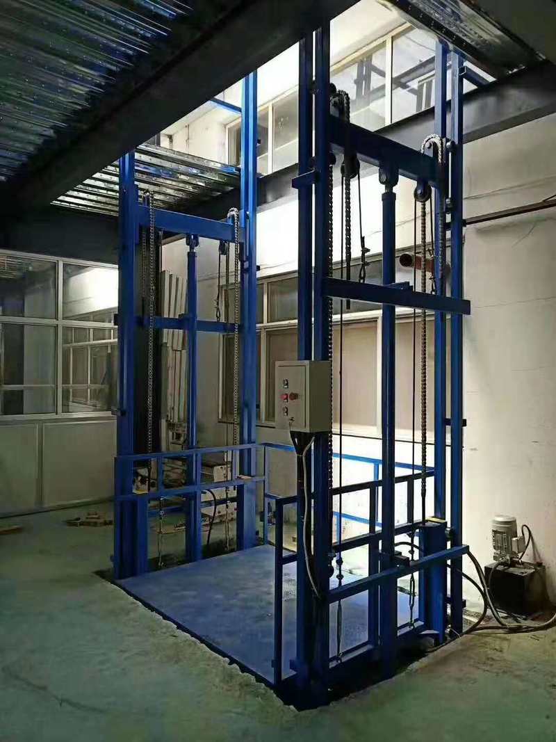 西宁小型货梯