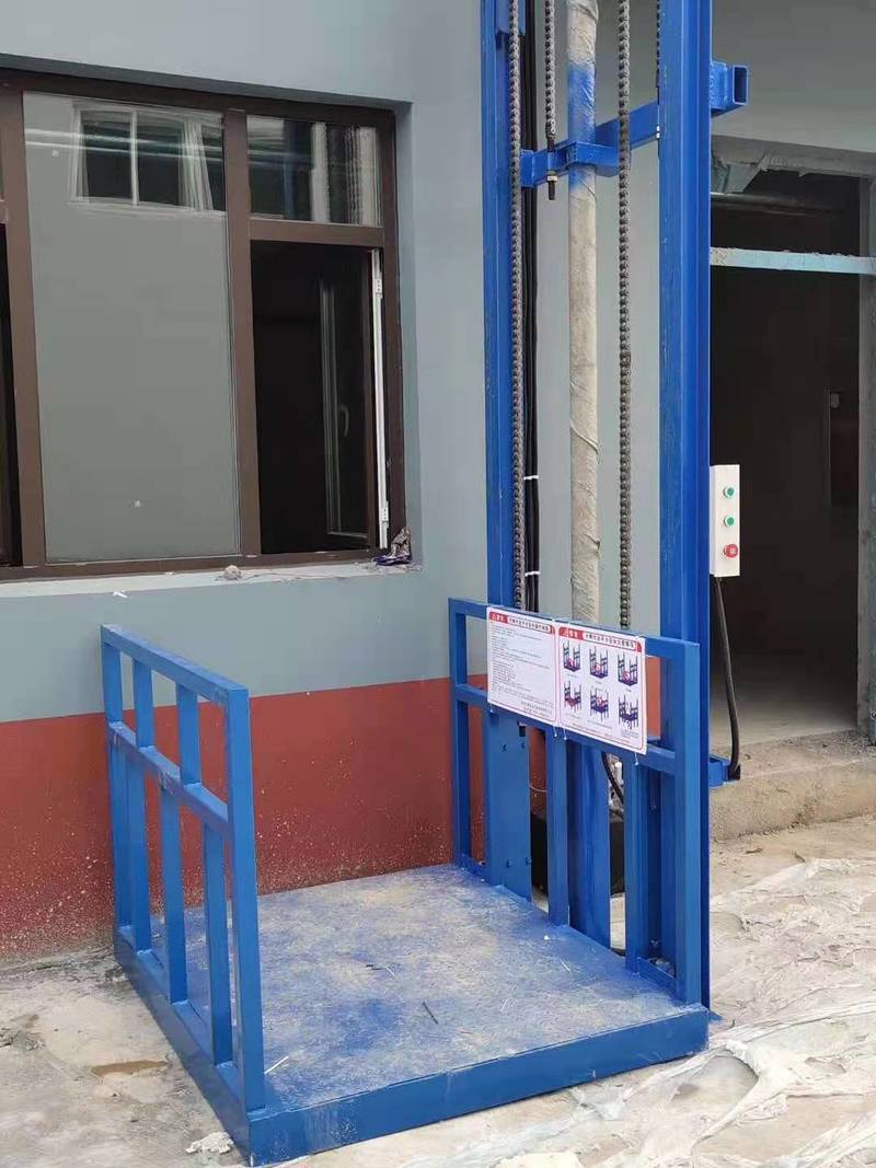 西宁工地货梯